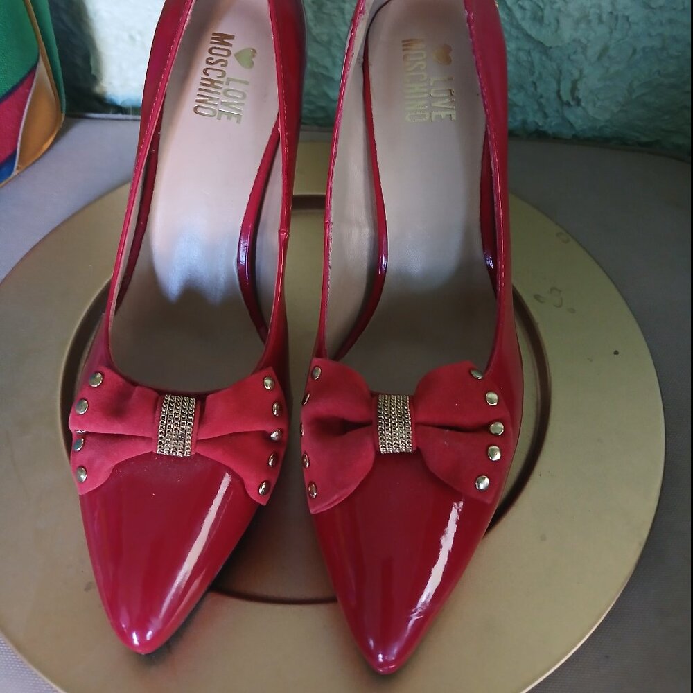 Love Moschino red heels